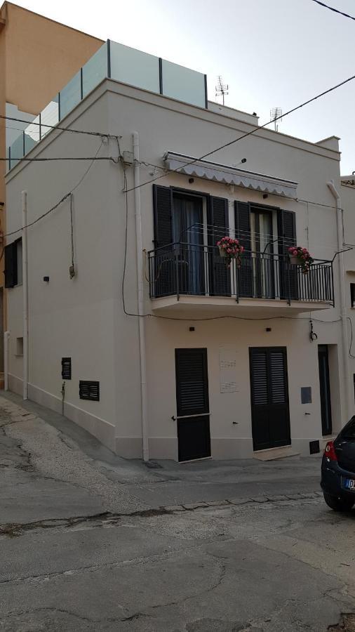 Magilu Case Con Jacuzzi Castellammare del Golfo Exterior foto